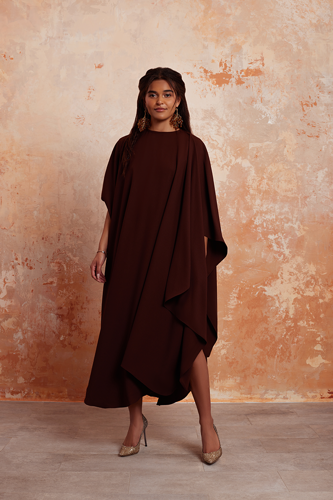 فستان بني من قطعتين